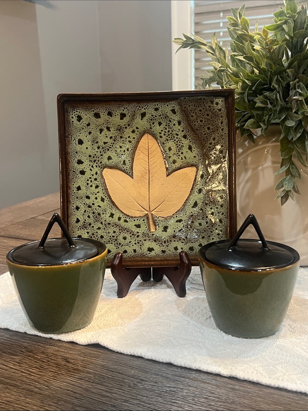 Pottery Bundle Square Leaf Tray and 2 Gabbay Lidded Jars